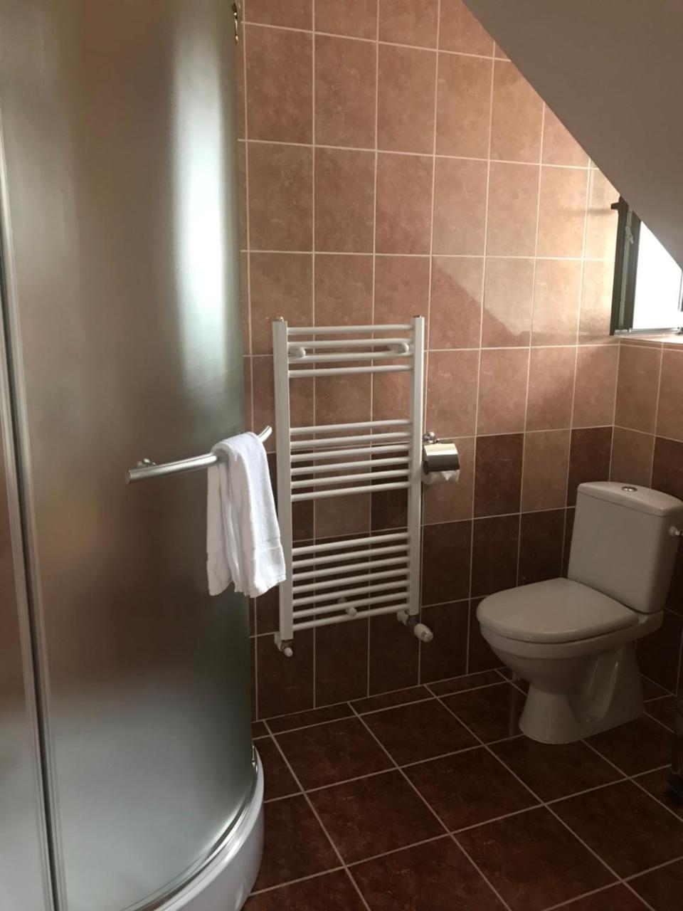 Pensiunea Granada Covasna Luaran gambar
