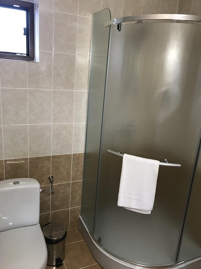 Pensiunea Granada Covasna Luaran gambar